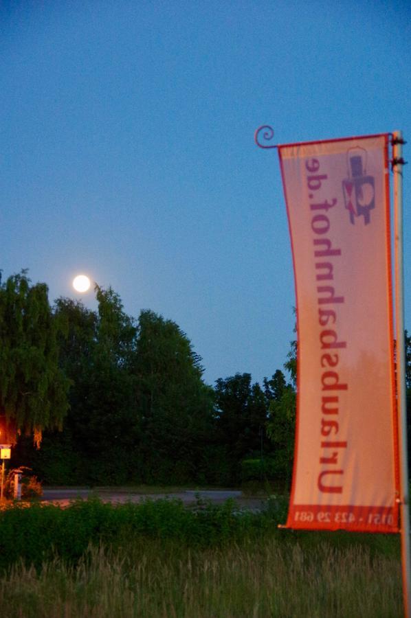 Urlaubsbahnhof-Schlafwagen Villa เลาเทอร์บาค ภายนอก รูปภาพ
